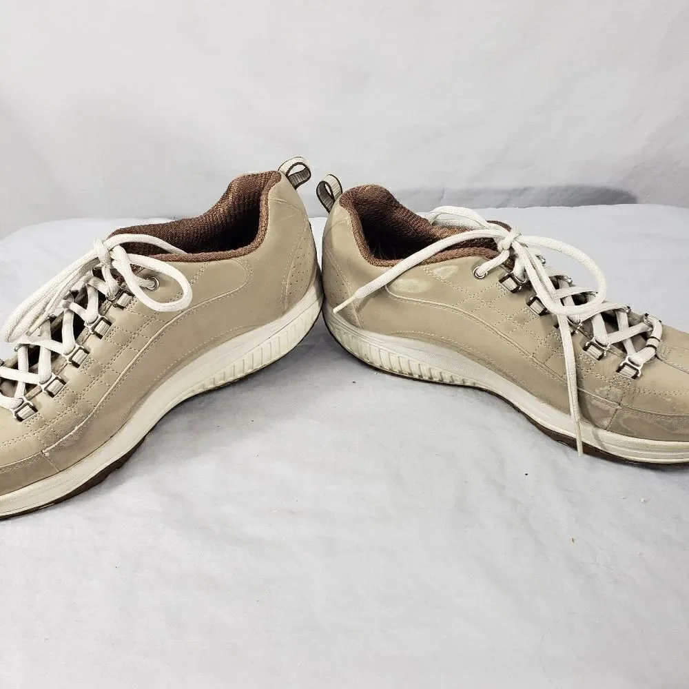 Skechers Size 10 Shape Ups Tan Beige Walking Toning Shoes Fitness F1 Suede
